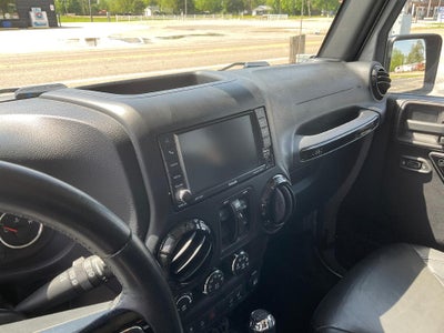 2015 Jeep Wrangler Unlimited Altitude