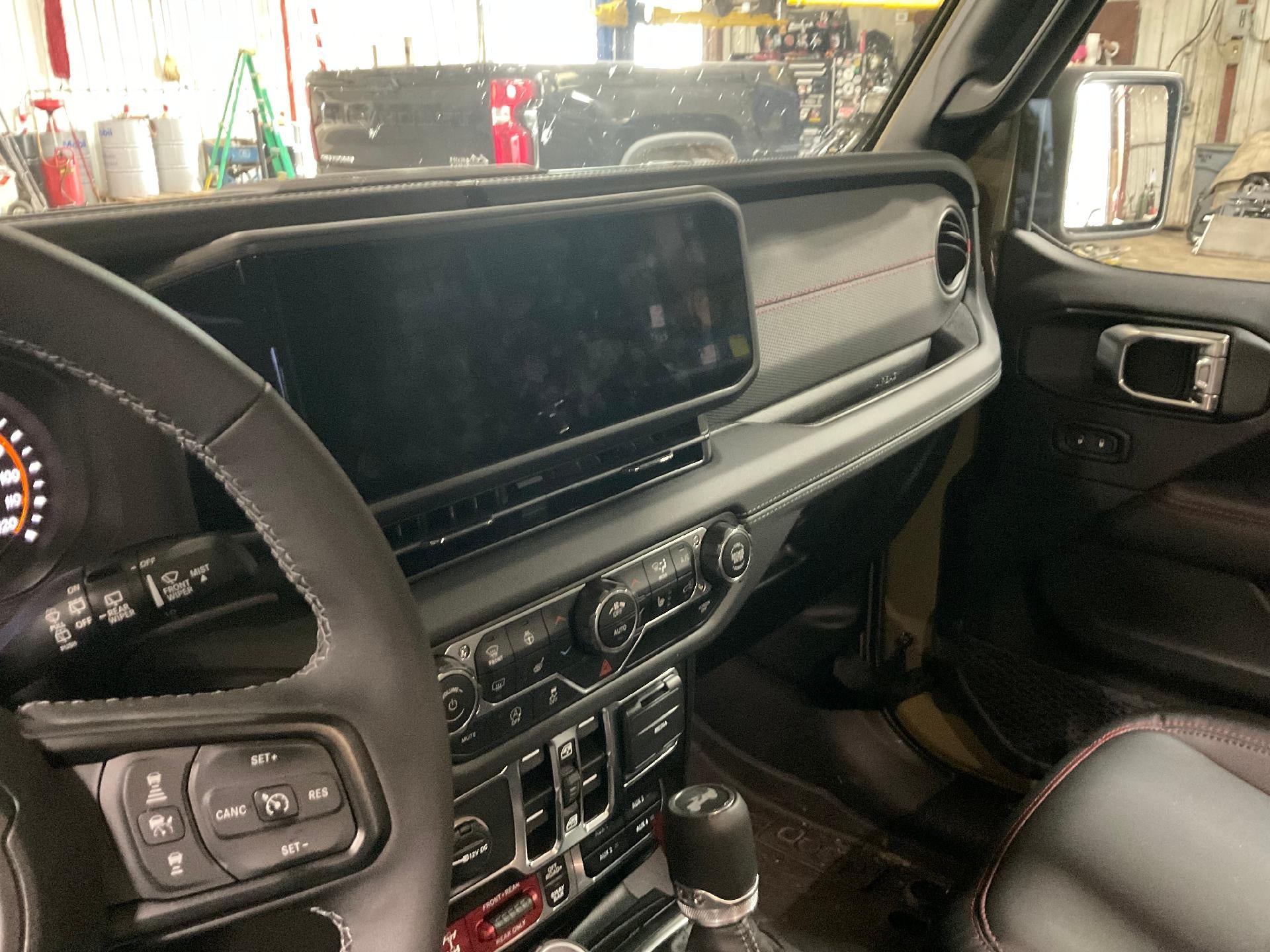 2025 Jeep Wrangler Base