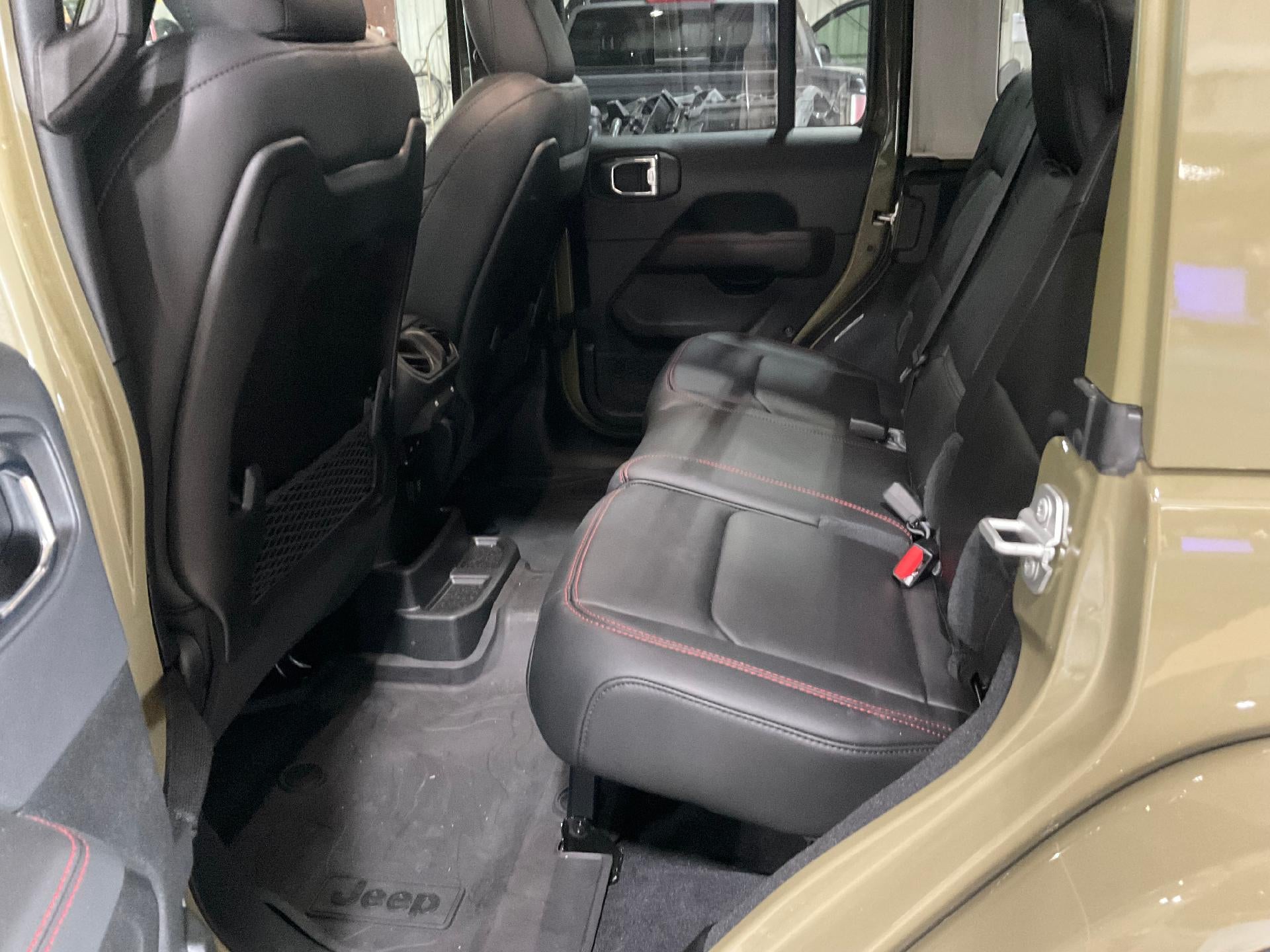 2025 Jeep Wrangler Base