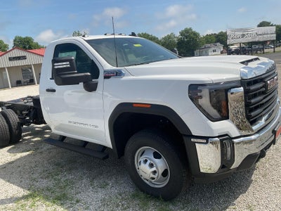 2026 GMC Sierra 3500 HD Chassis Cab Pro