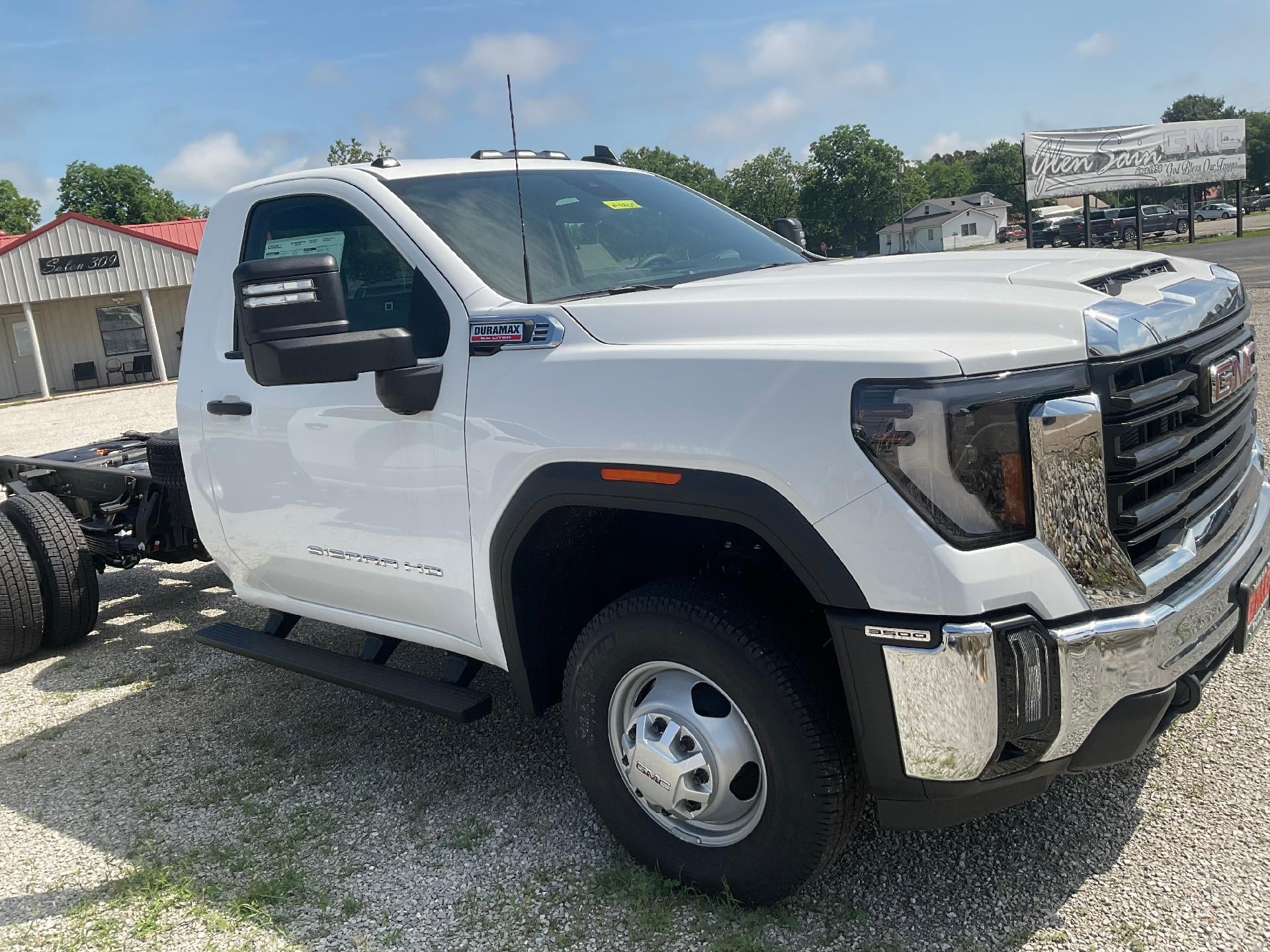 2026 GMC Sierra 3500 HD Chassis Cab Pro