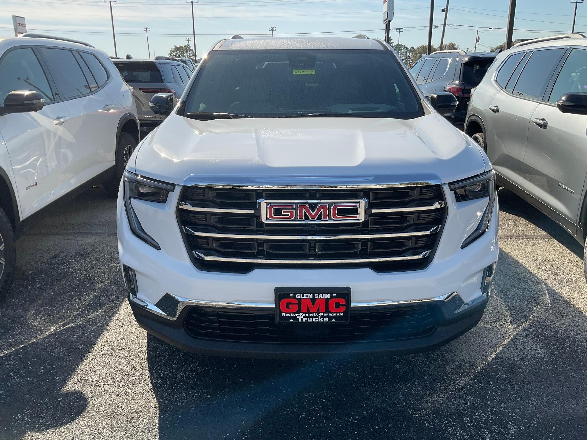 2026 GMC Acadia Elevation