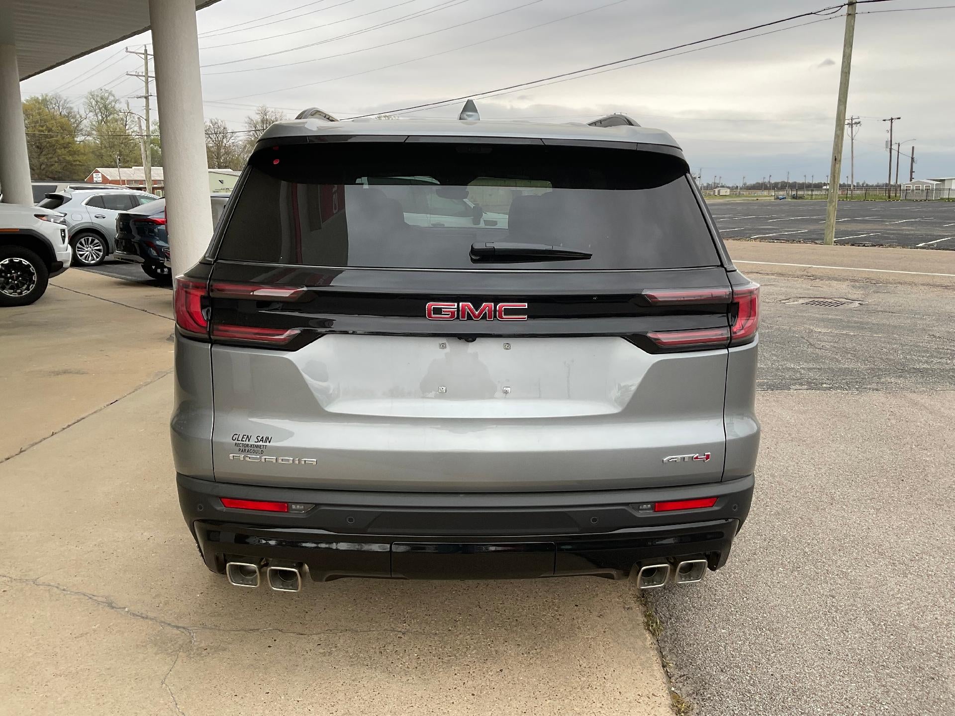 2026 GMC Acadia AT4