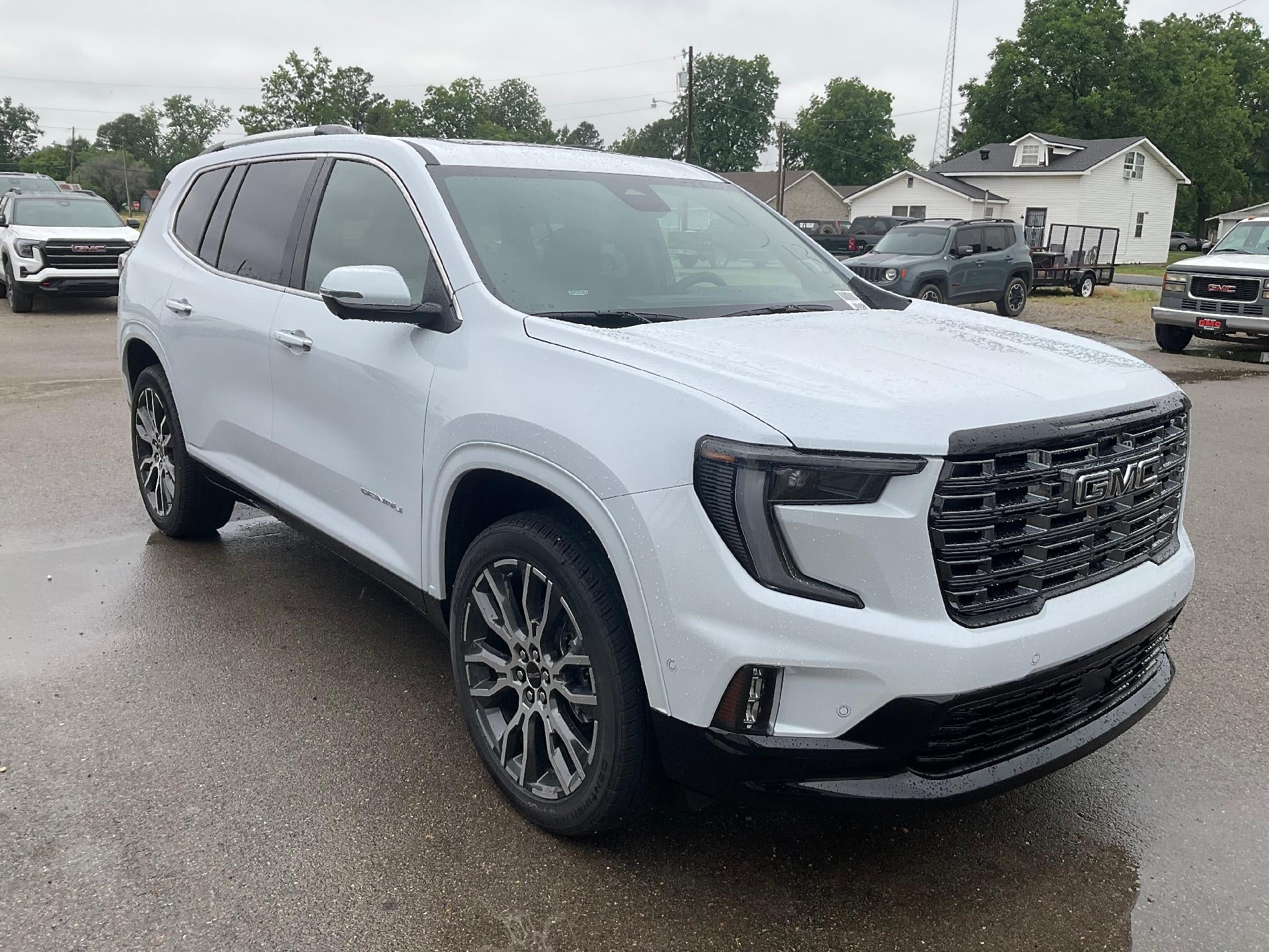 2026 GMC Acadia Denali Ultimate FWD's photo