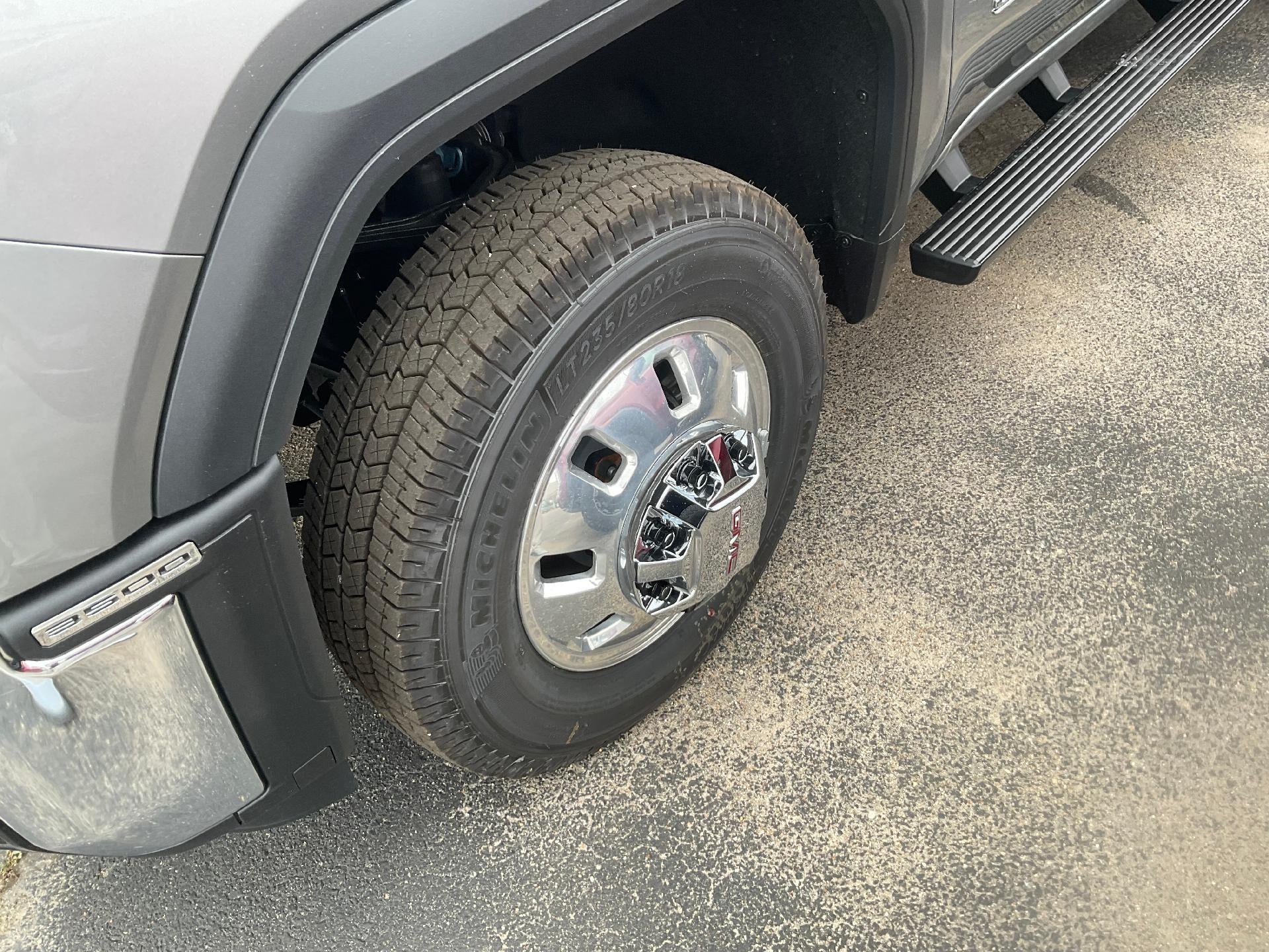 2026 GMC Sierra 3500 HD Pro DRW