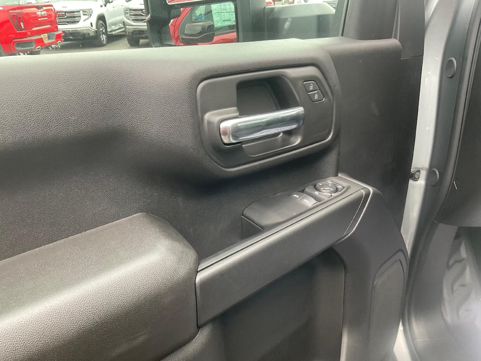 2026 GMC Sierra 3500 HD Pro DRW