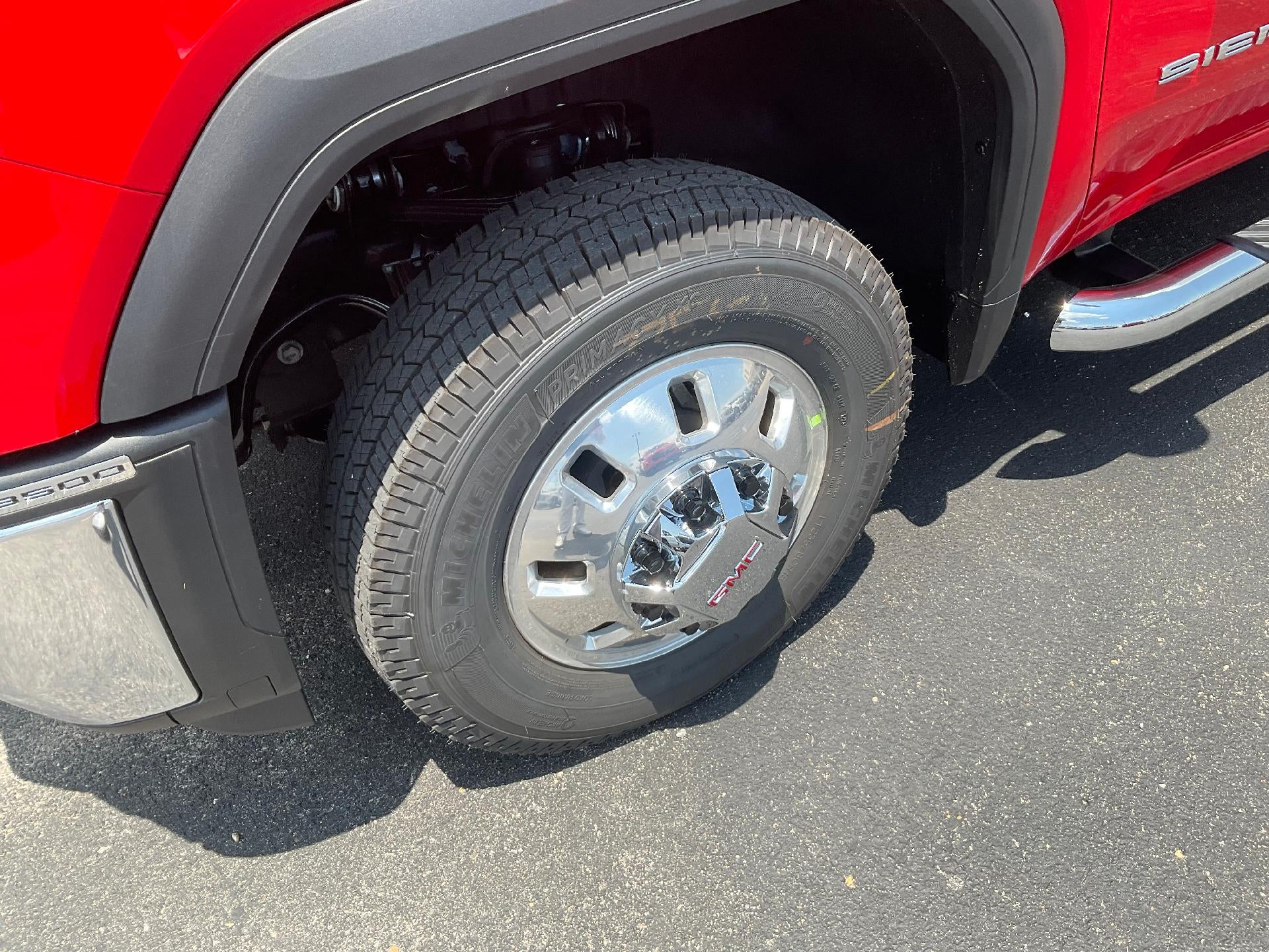2026 GMC Sierra 3500 HD SLE DRW
