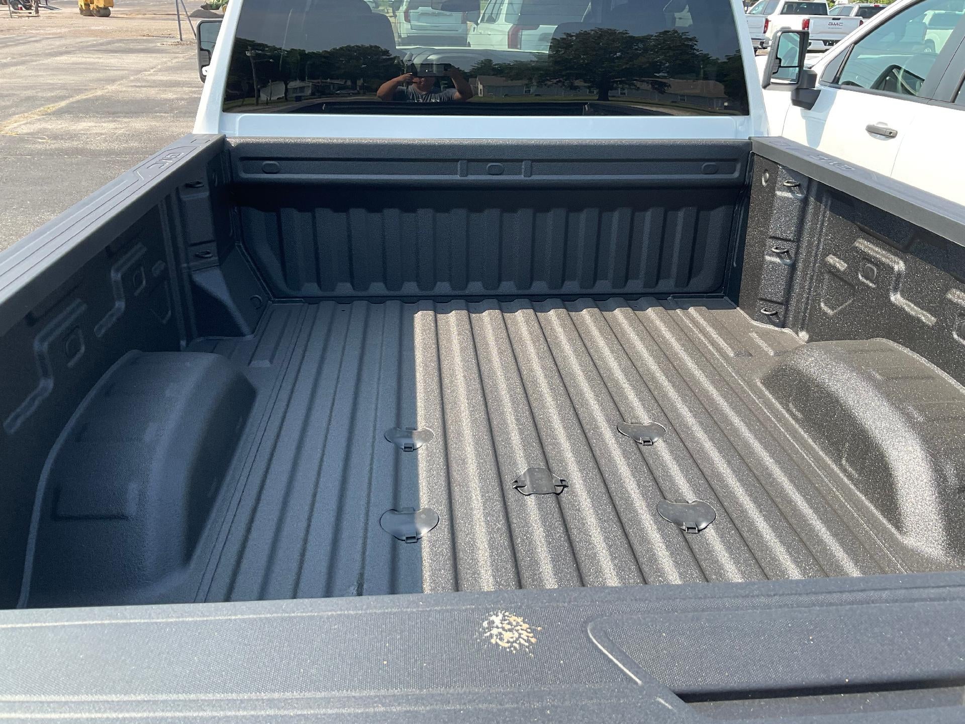 2025 GMC Sierra 2500 HD Pro