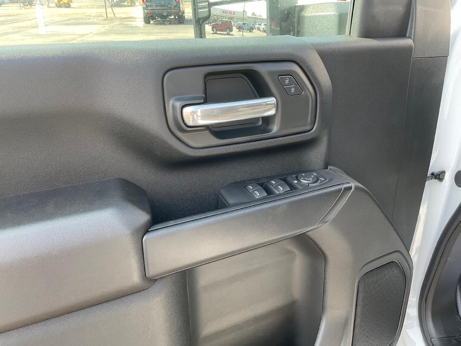 2025 GMC Sierra 2500 HD Pro