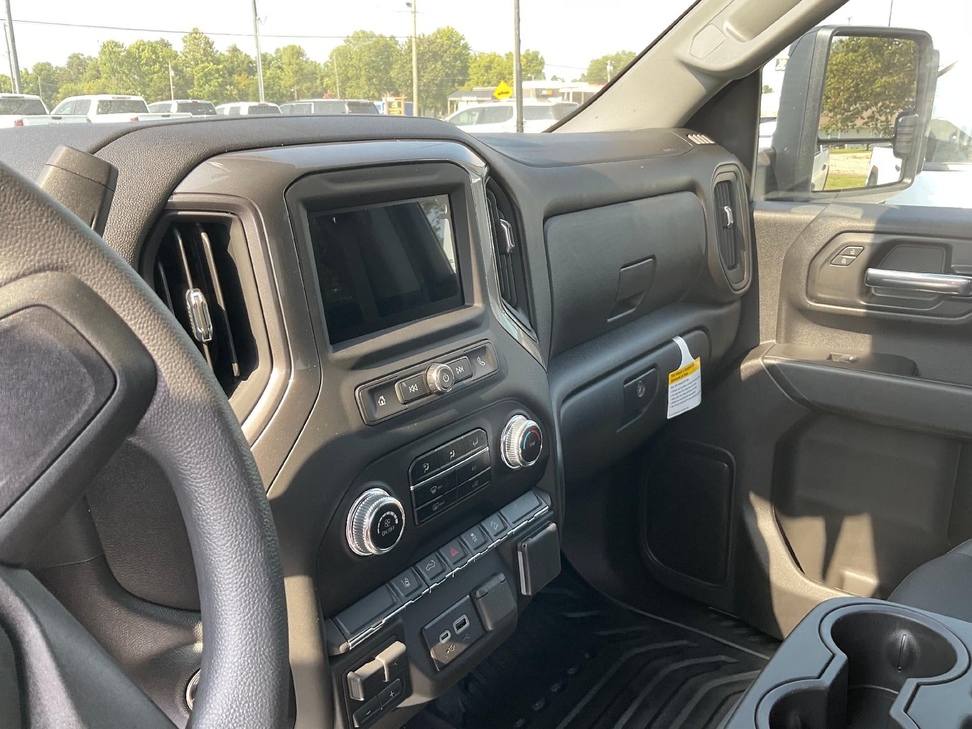 2025 GMC Sierra 2500 HD Pro