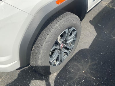 2024 GMC Canyon AT4