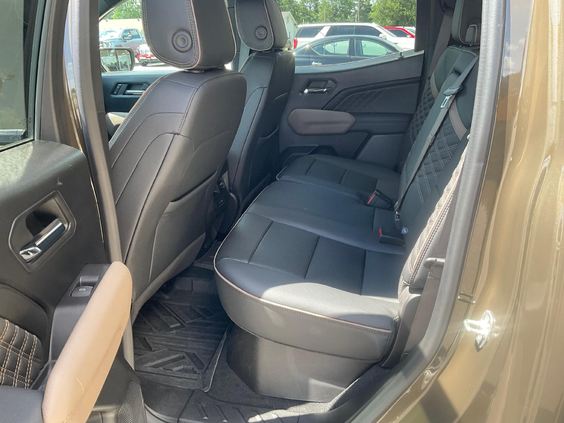 2024 GMC Canyon Denali