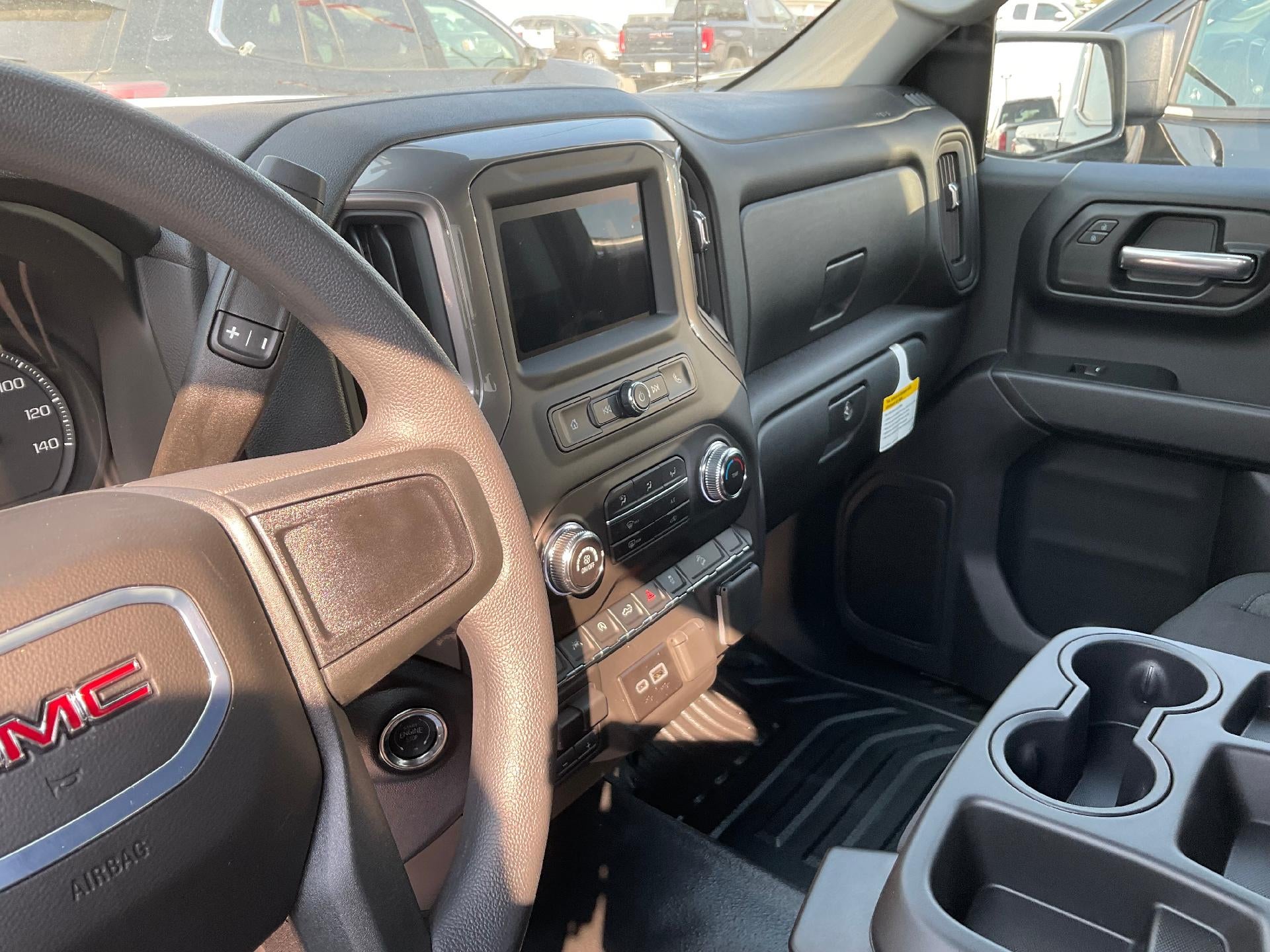 2026 GMC Sierra 1500 Pro - Photo 6