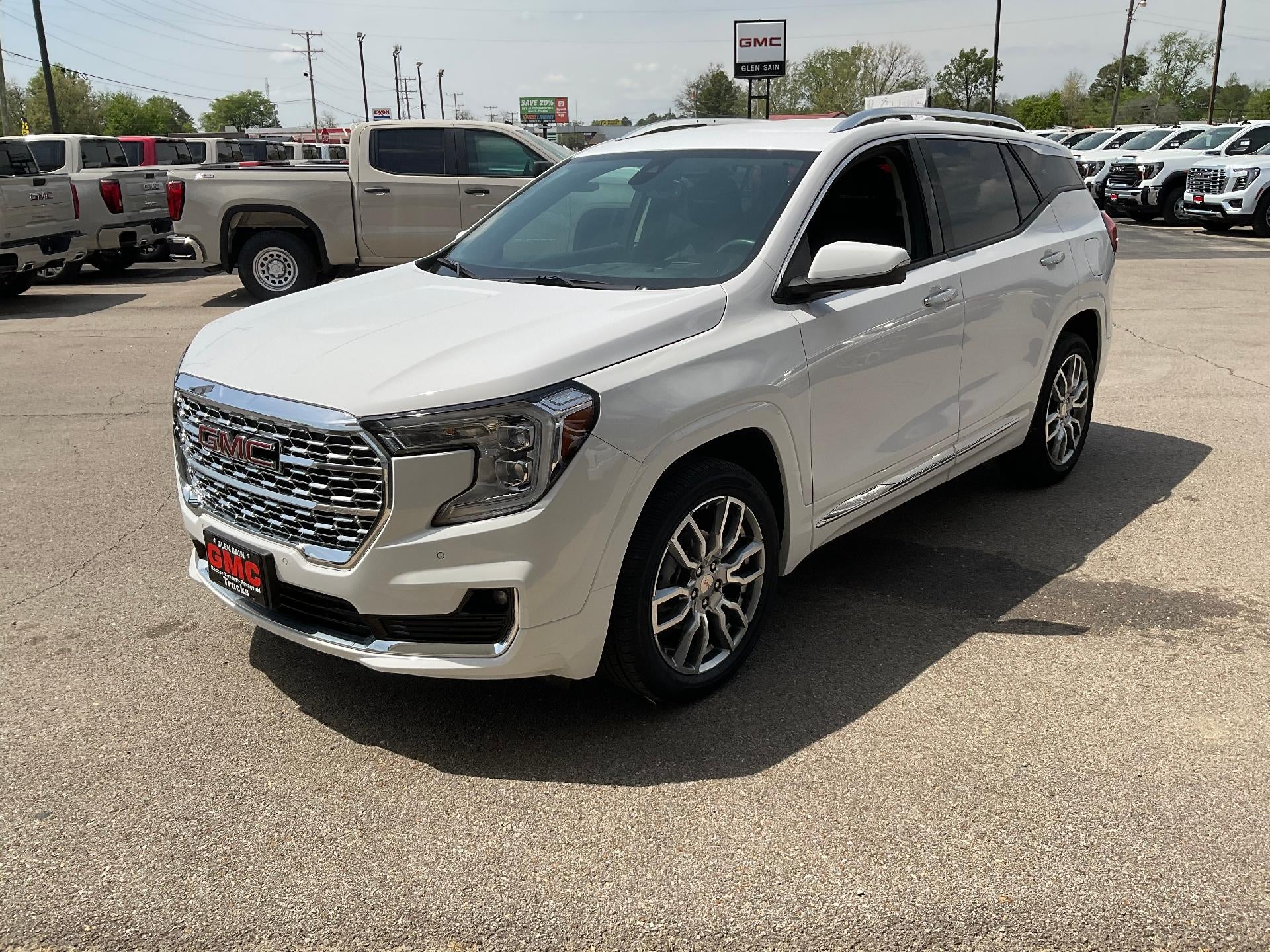 2023 GMC Terrain Denali