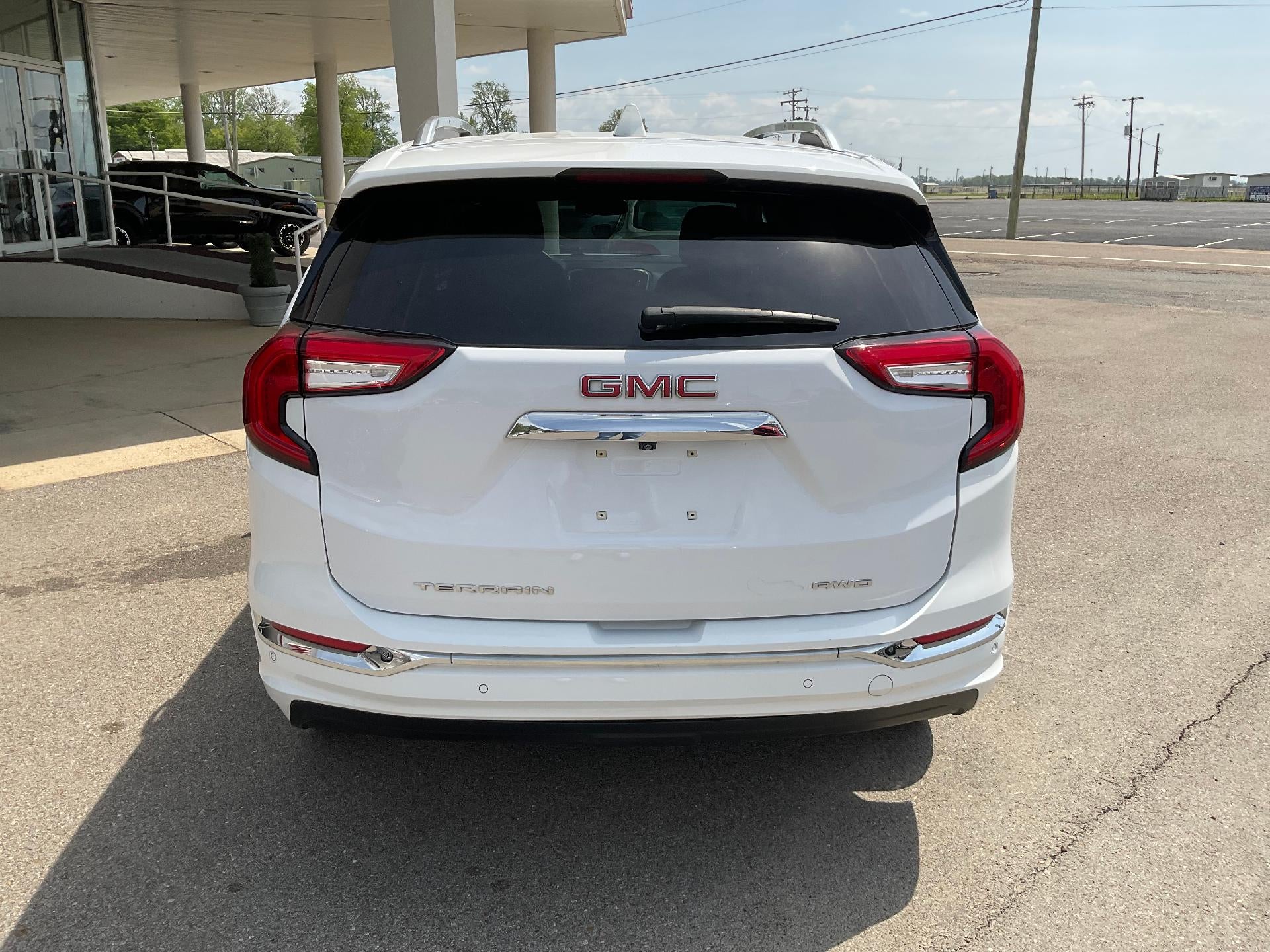 2023 GMC Terrain Denali