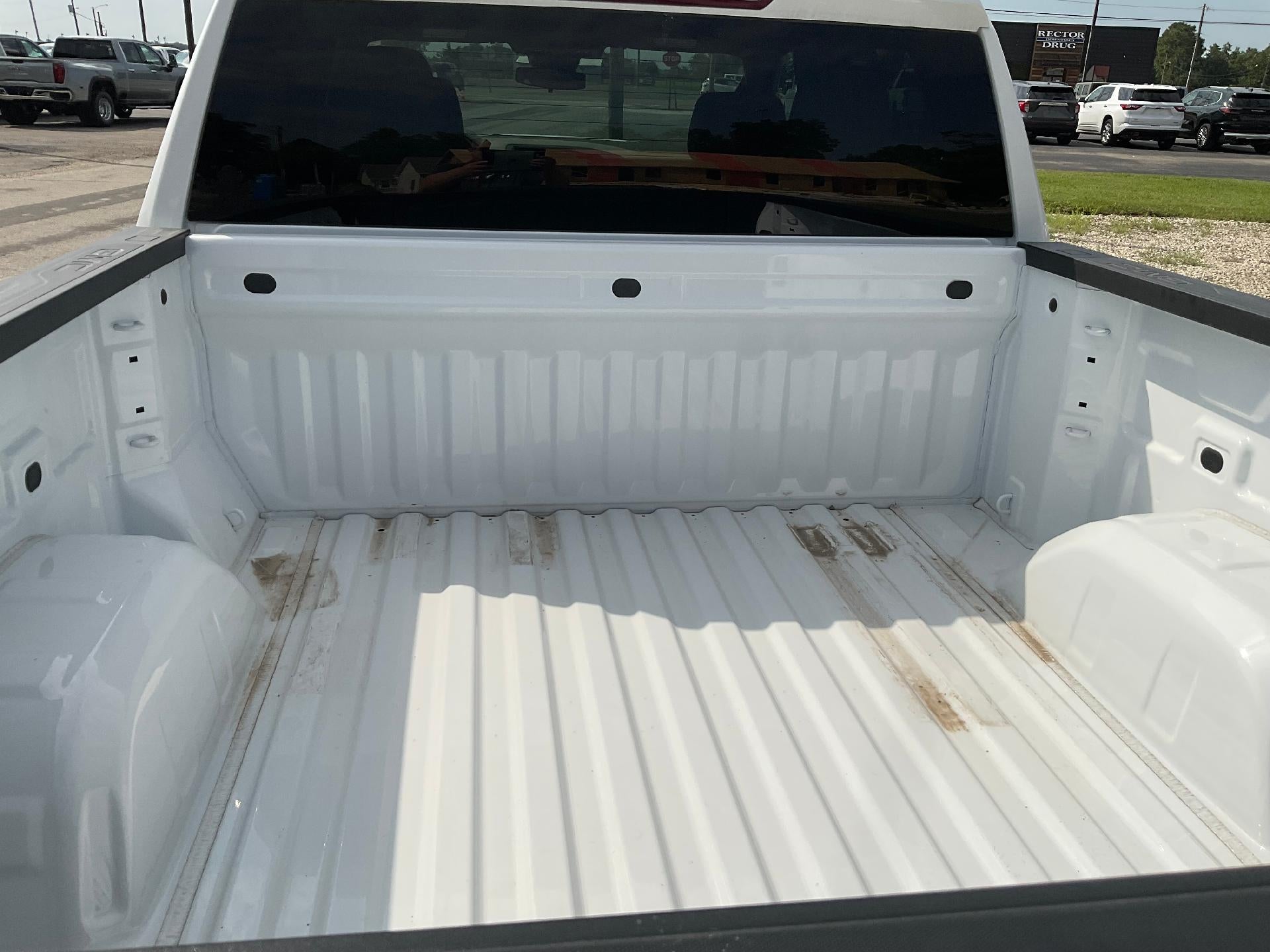 2024 GMC Sierra 1500 SLE