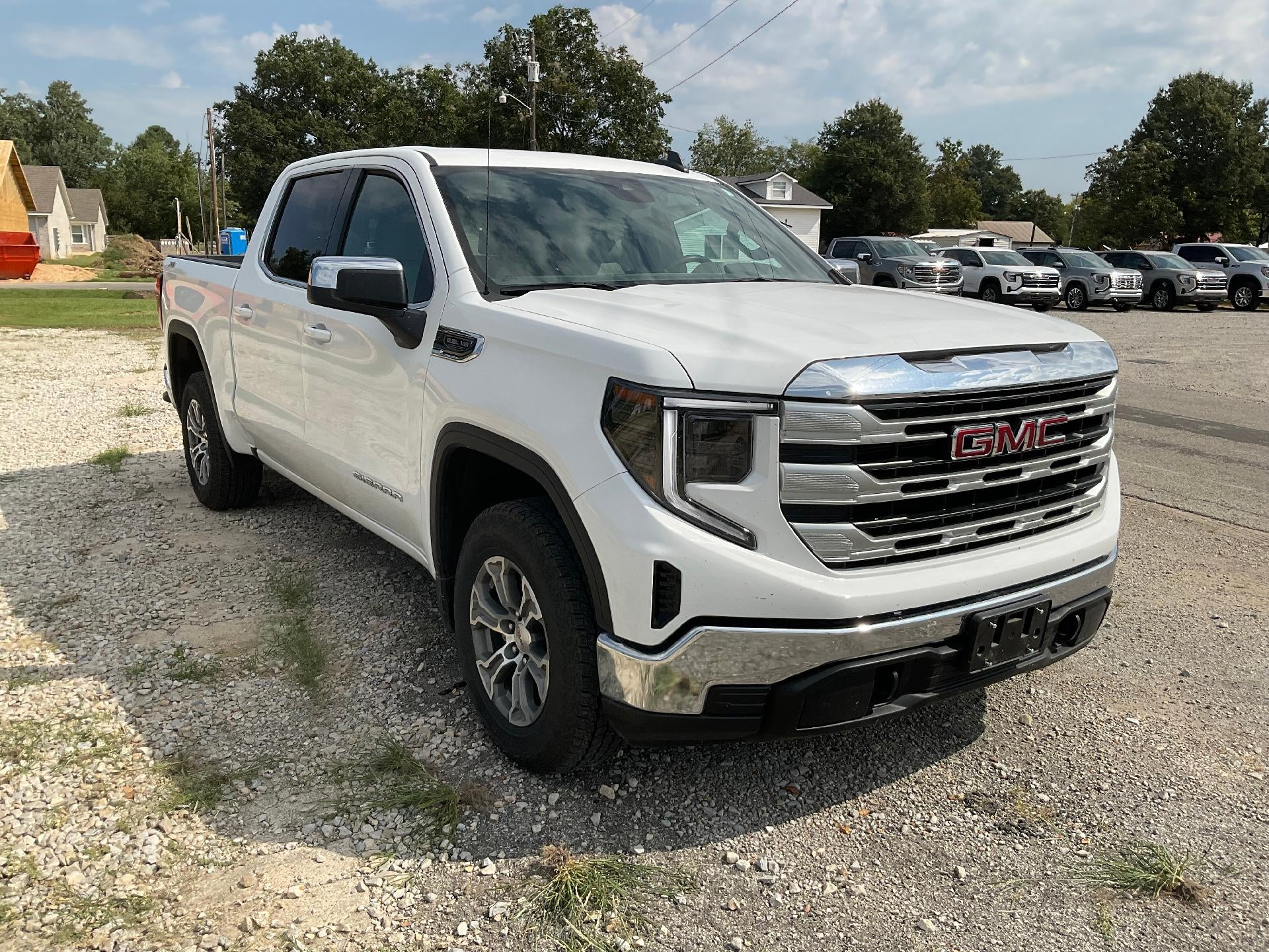 2024 GMC Sierra 1500 SLE