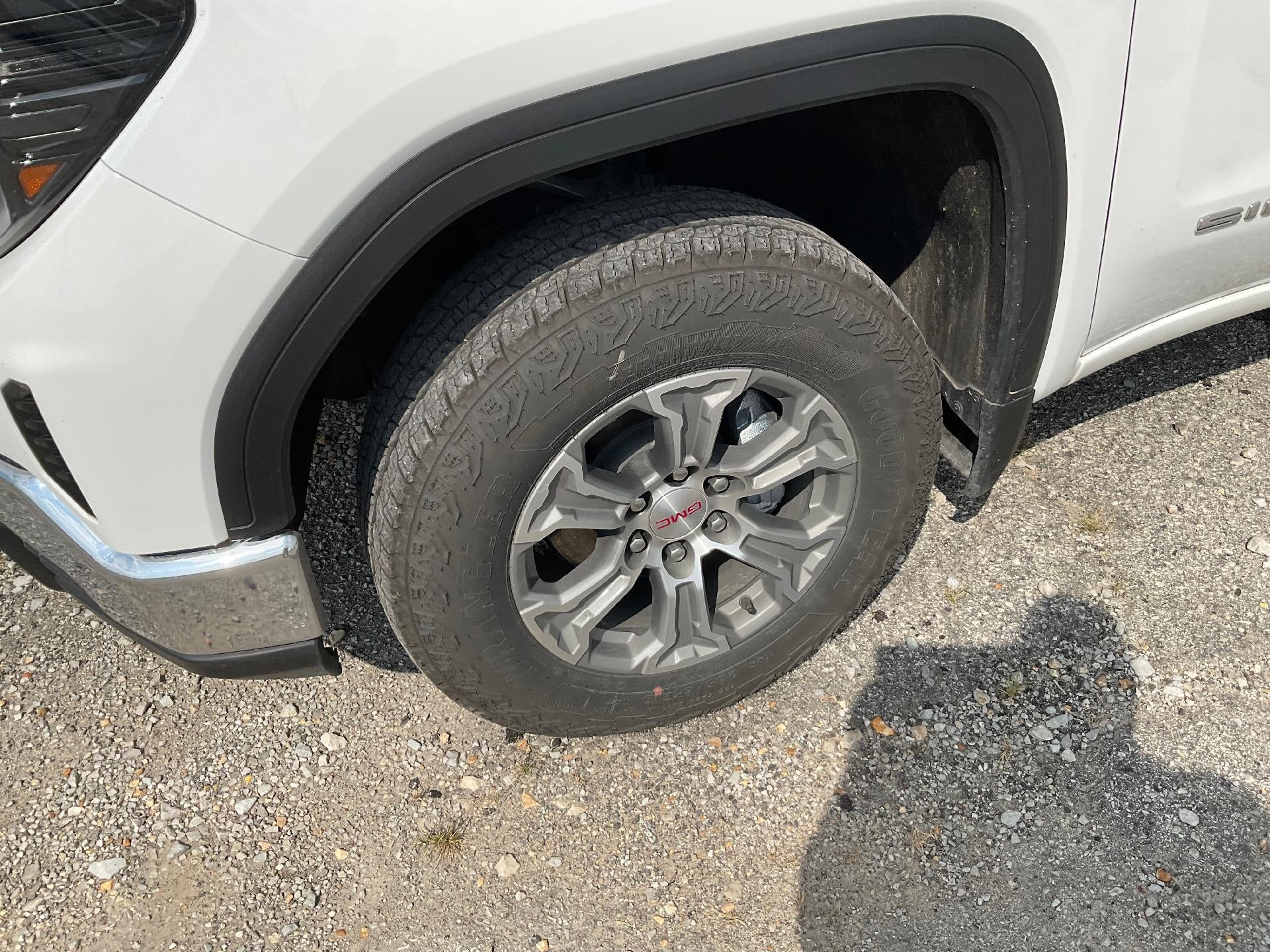 2024 GMC Sierra 1500 SLE