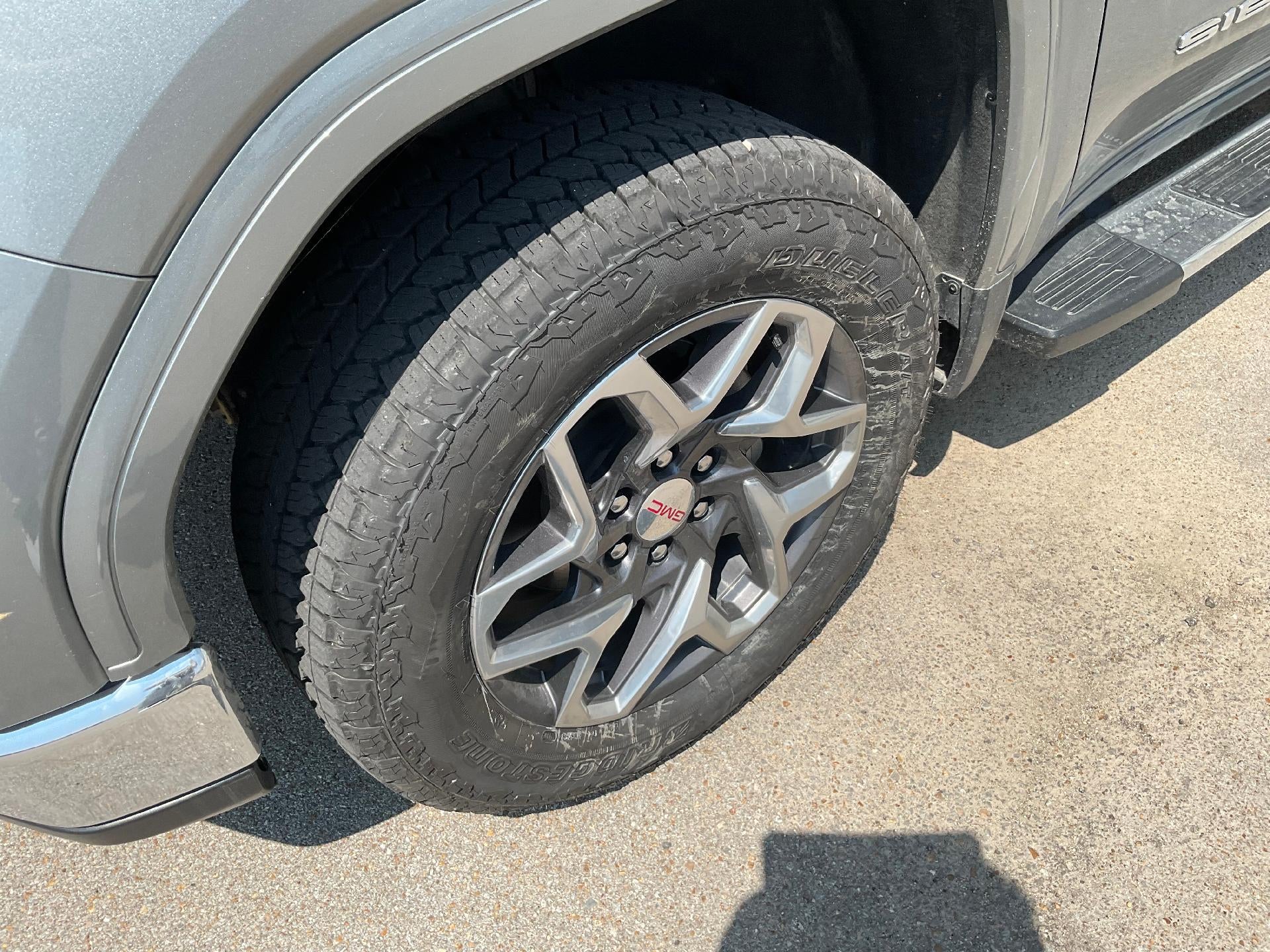 2023 GMC Sierra 1500 SLT
