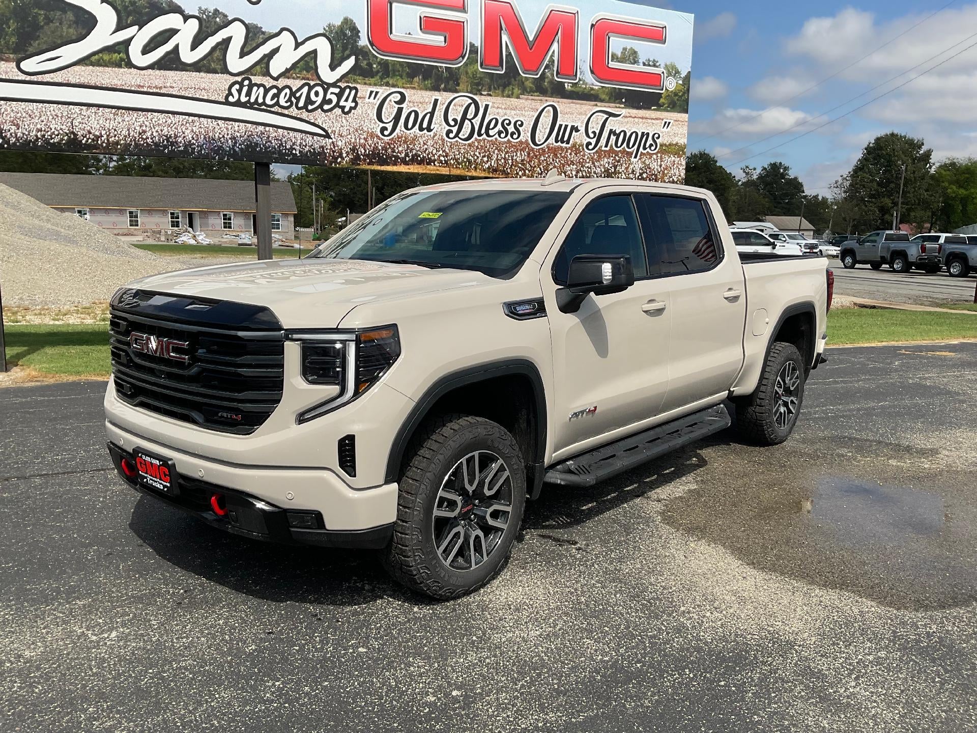 2026 GMC Sierra 1500 AT4