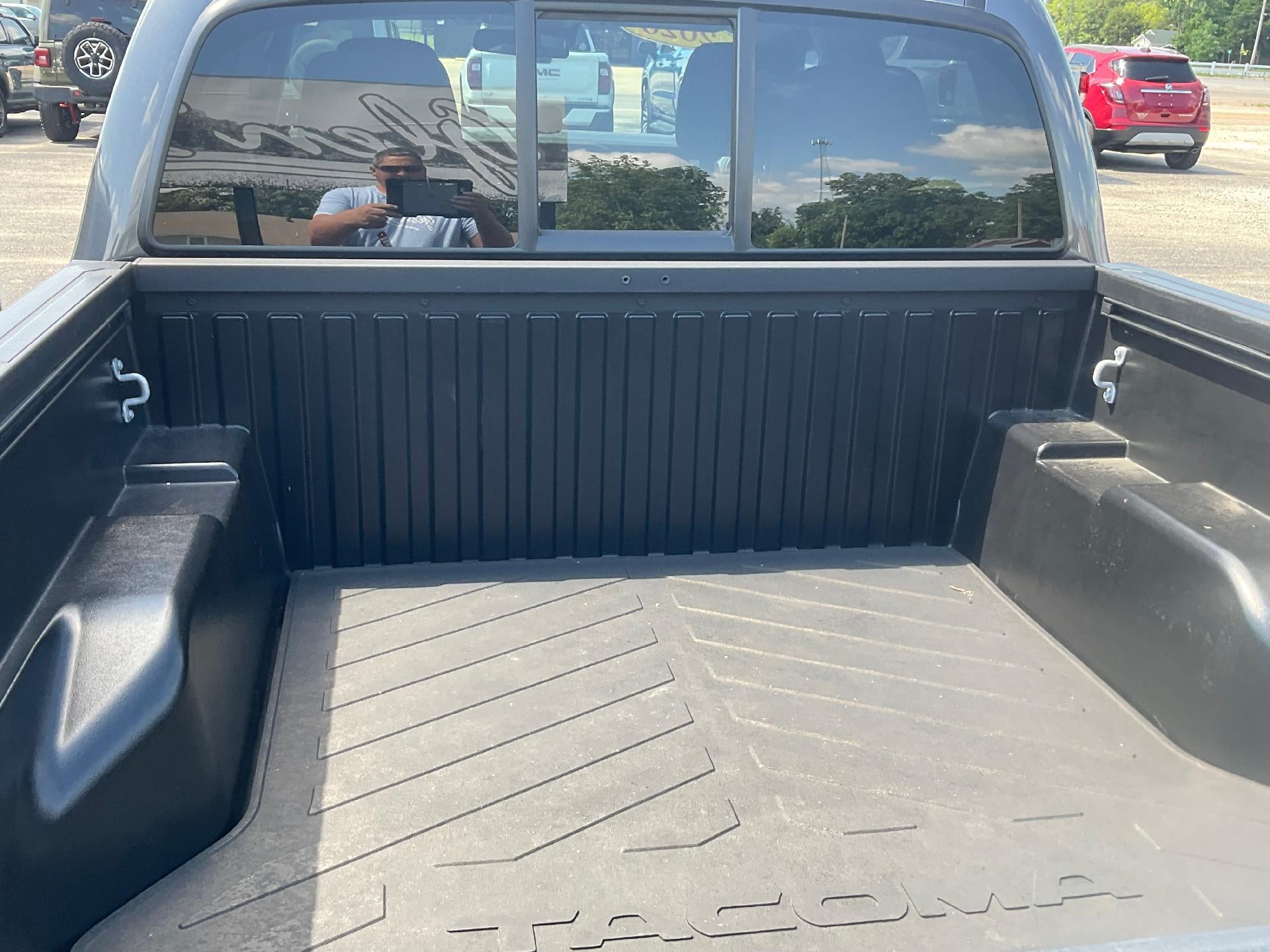 2020 Toyota Tacoma 2WD SR